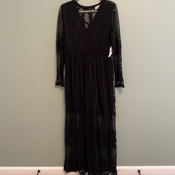 altar d state black lace dress